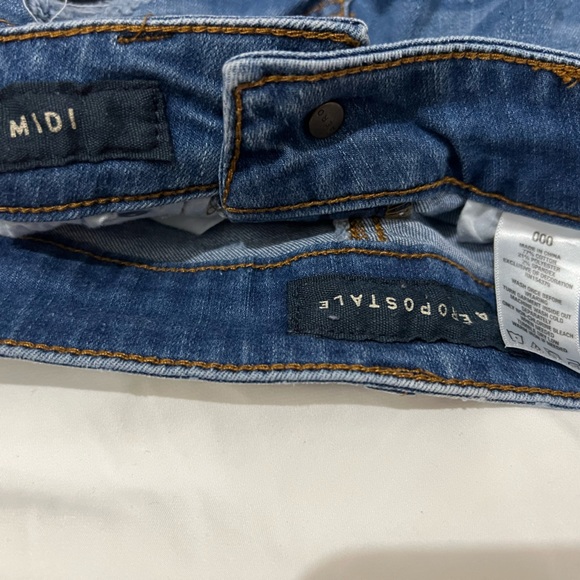 Jean Shorts - Picture 3 of 3